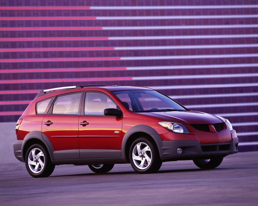  Pontiac Vibe 2003 года  (фото 31 из 46)